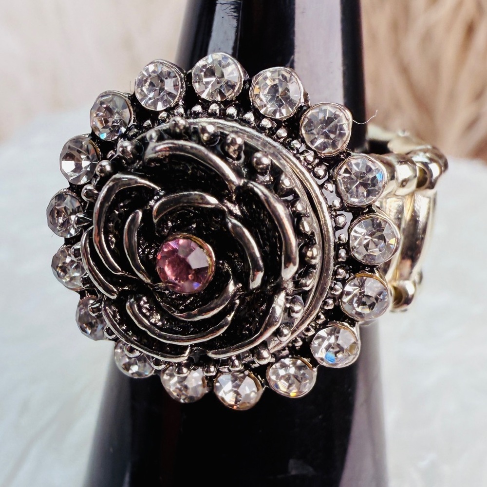 Beautiful, Silvertone, Interchangeable Button, St… - image 3